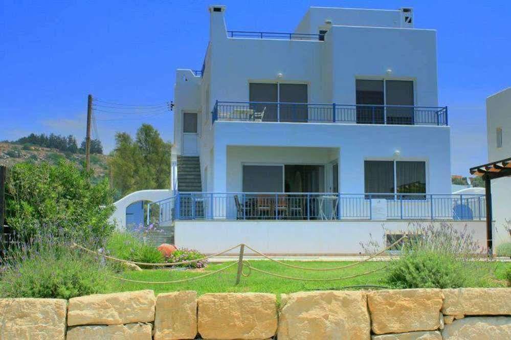 Blue Coral Beach Villas Paphos Eksteriør bilde